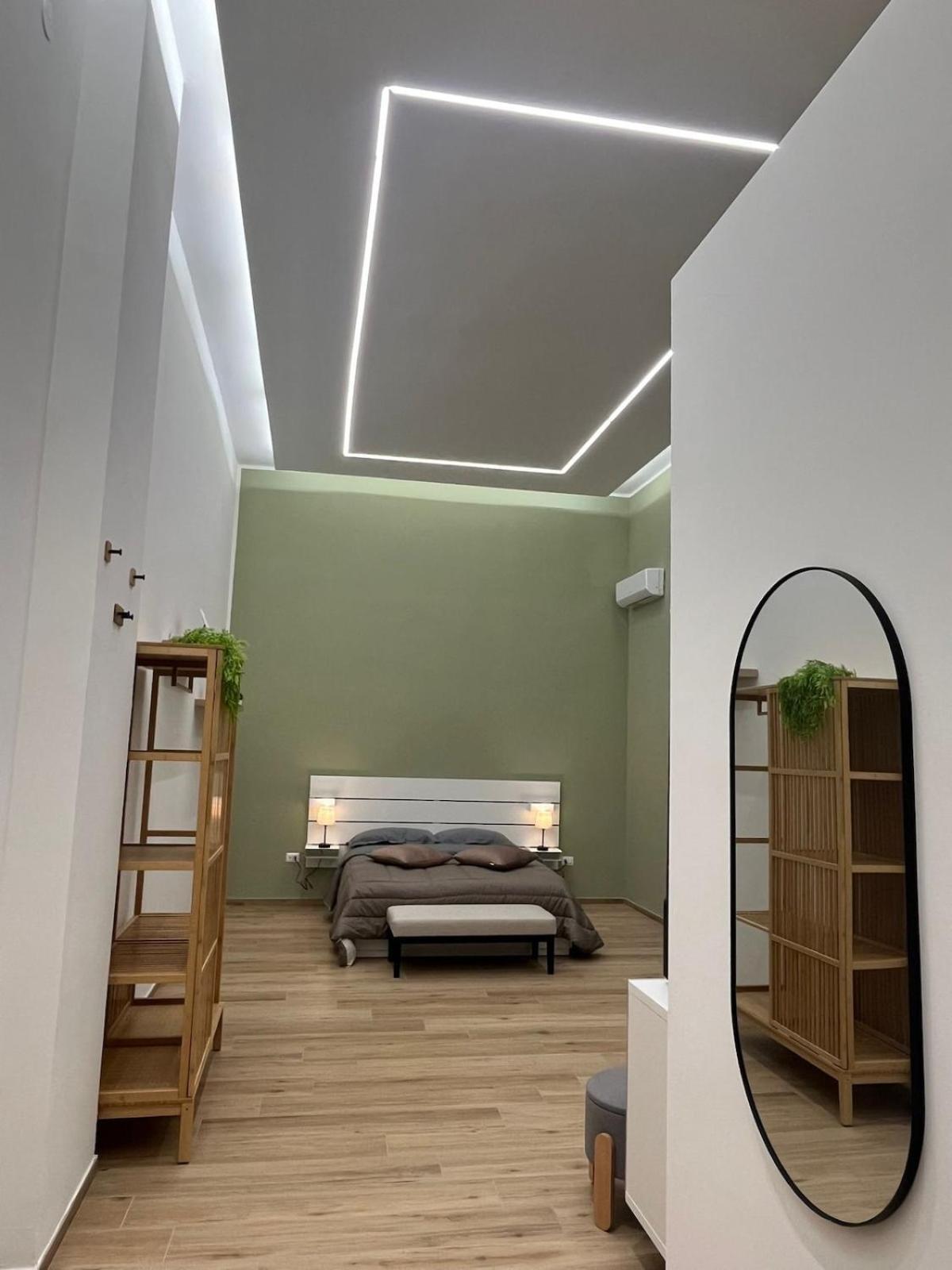 Green Room * Salerno